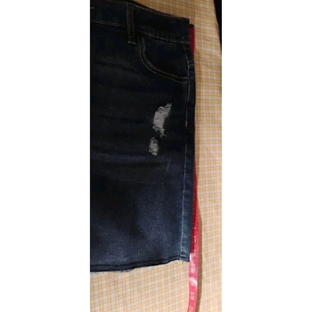 Wonder Nation Size XL Girls Denim Skirt Distressed (14-16)